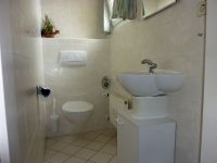Toilette separat - Bild 10: Ferienwohnung Fam. Grabsch - mit wunderschönem See- und Alpenblick -