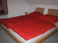 Schlafzimmer Bild 4: Argenpark - 3 Zi-Maisonette-Fewo in Kressbronn am Bodensee